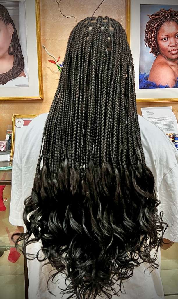 Knotless Braids Style 28
